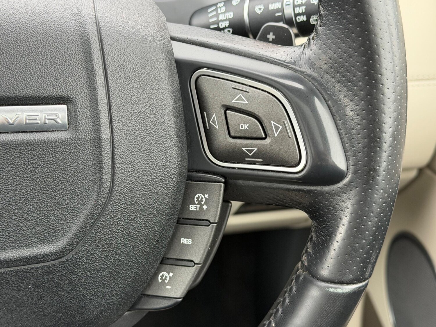 Used Land Rover Range Rover Evoque 2018 for sale - 77305282: Photo 26