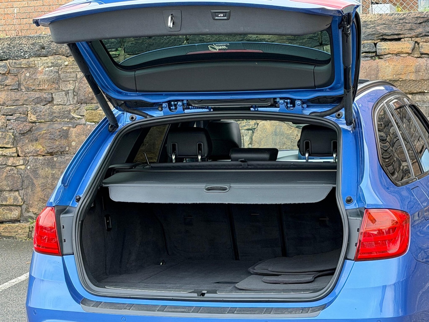 Used BMW 3 Series 2015 for sale - 76619928: Photo 22