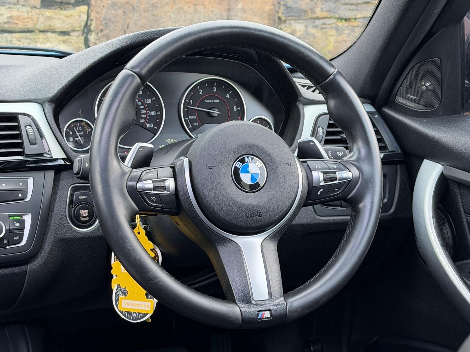 Used BMW 3 Series 2015 for sale - 76619928: Photo 27