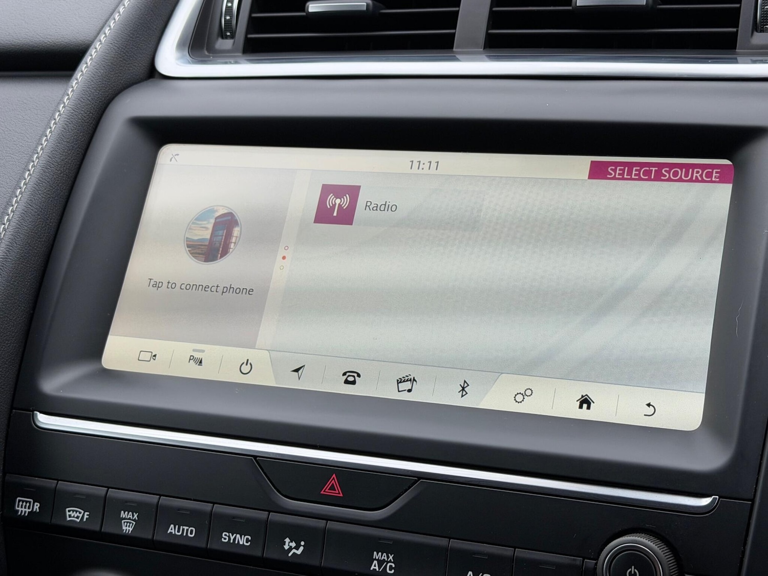 Used Jaguar E-Pace 2019 for sale - 76993206: Photo 24