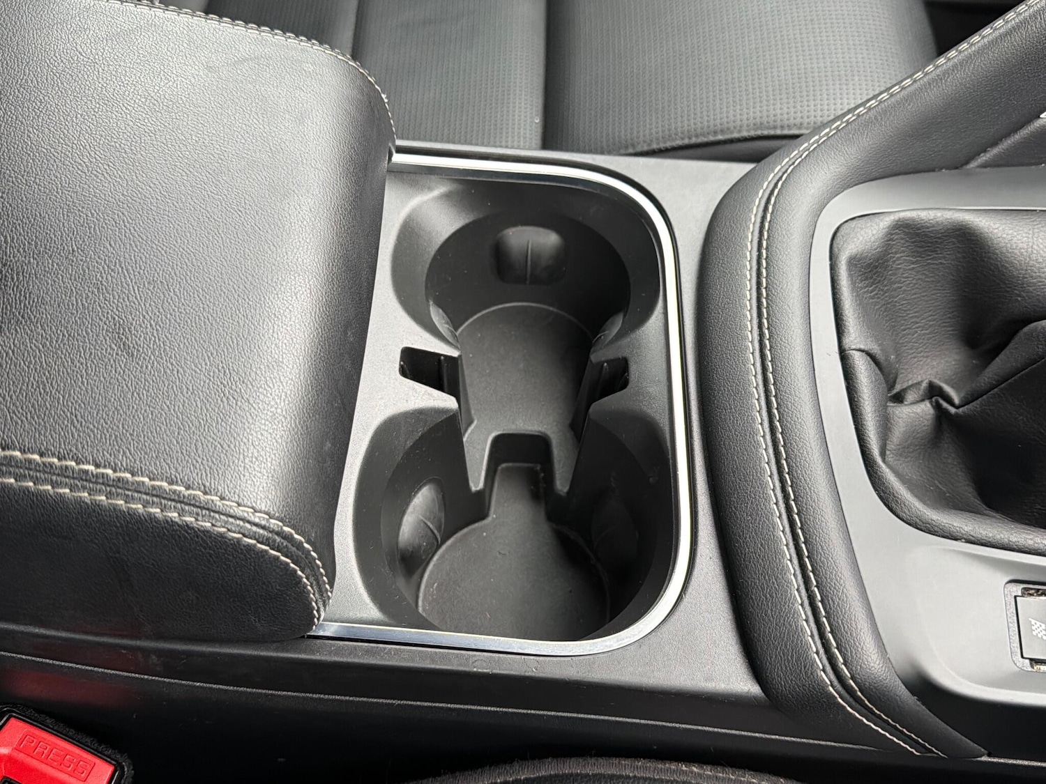 Used Jaguar E-Pace 2019 for sale - 76993206: Photo 29