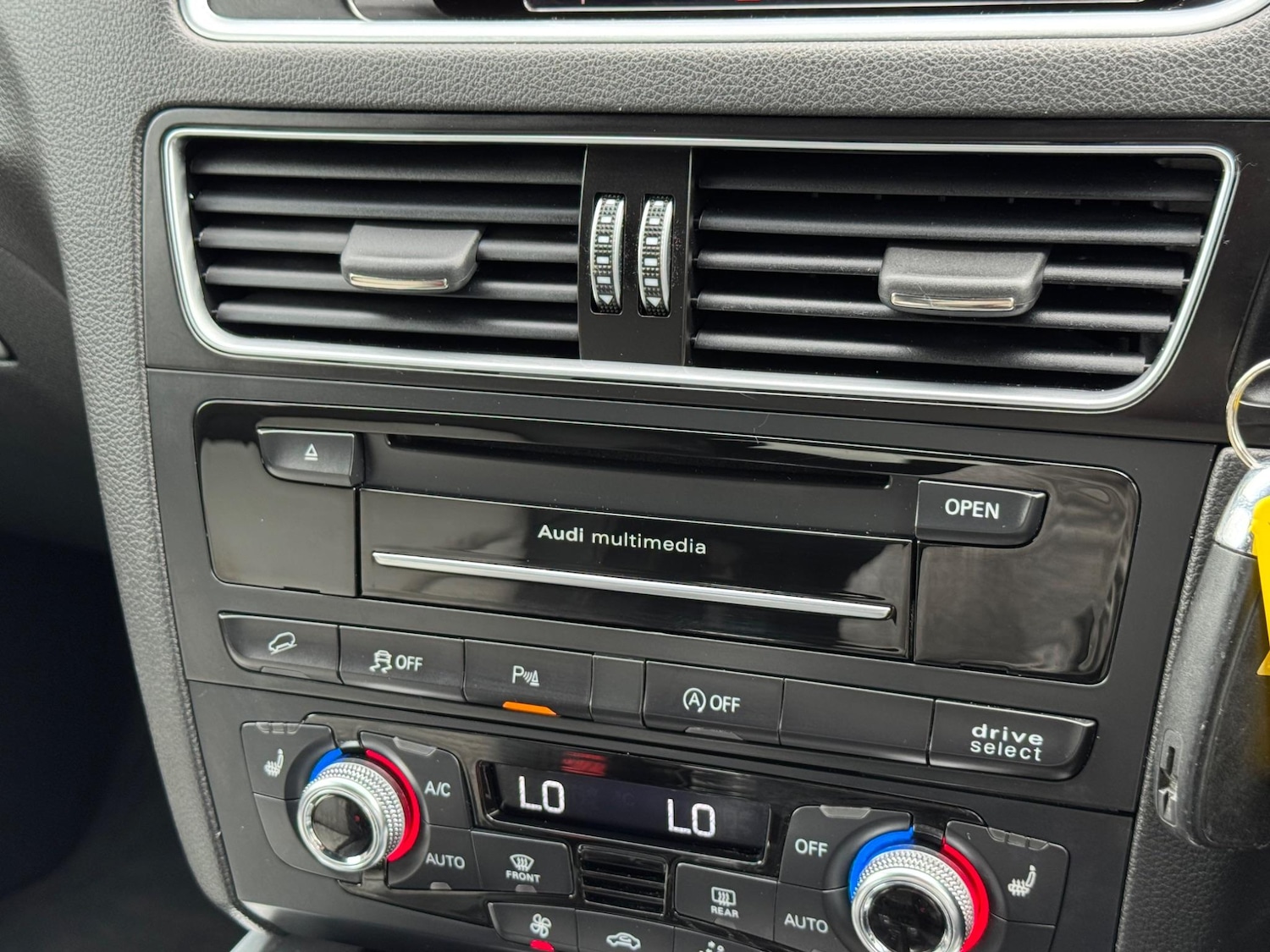 Used Audi SQ5 2015 for sale - 76161112: Photo 36