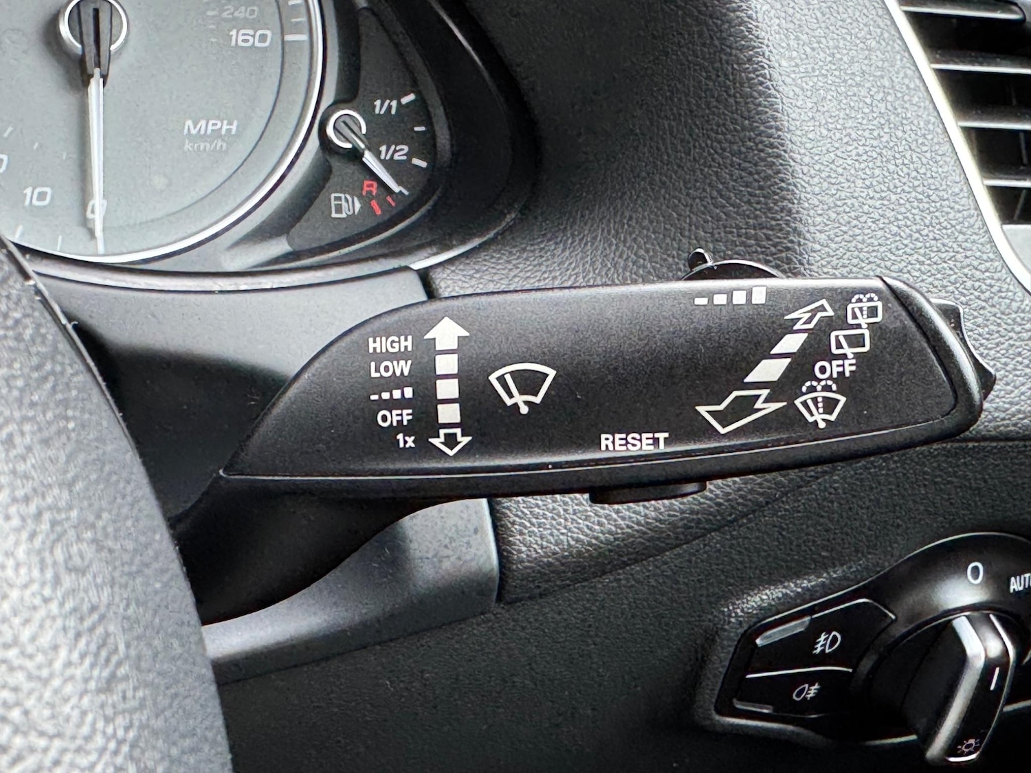 Used Audi SQ5 2015 for sale - 76161112: Photo 55