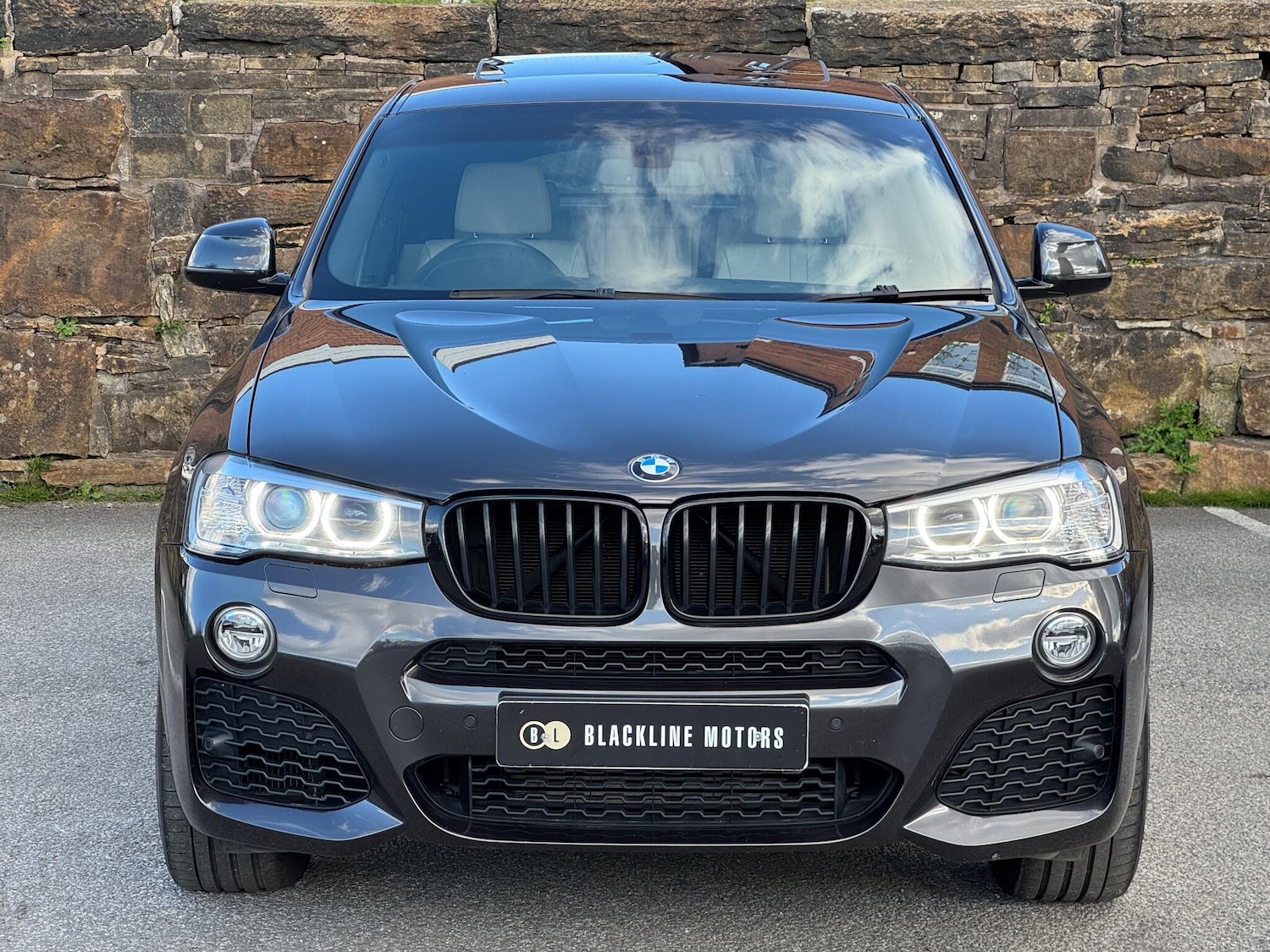 Used BMW X4 2018 for sale - 76988552: Photo 2