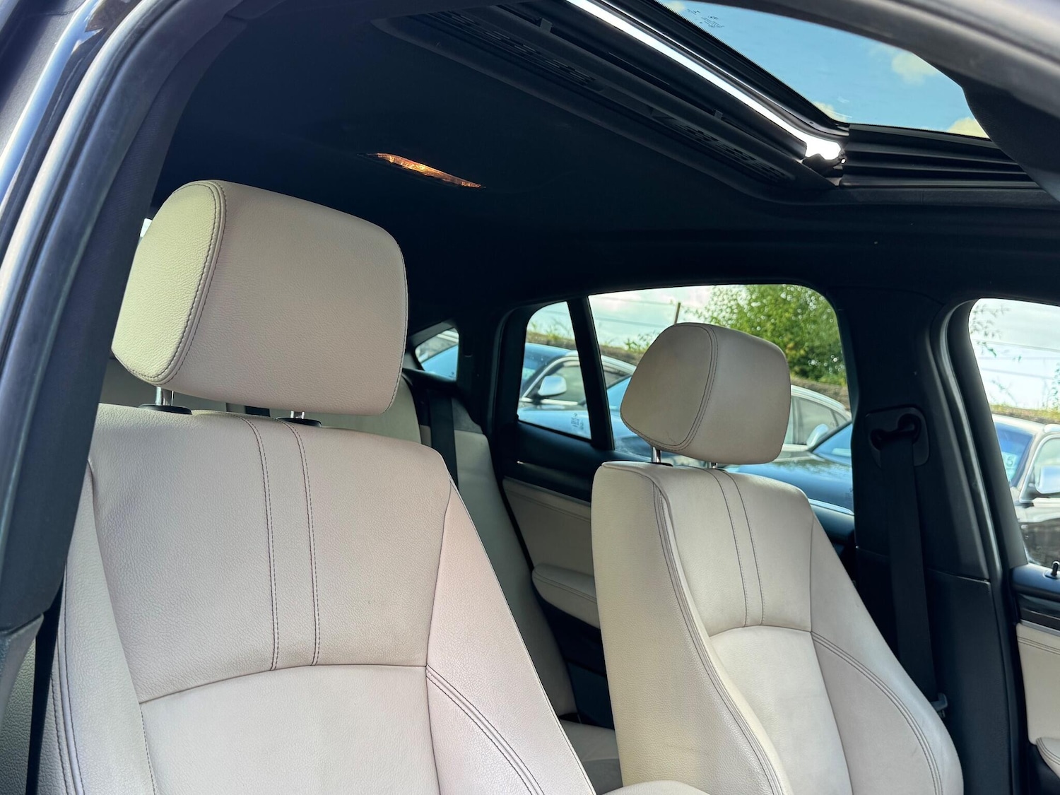 Used BMW X4 2018 for sale - 76988552: Photo 20