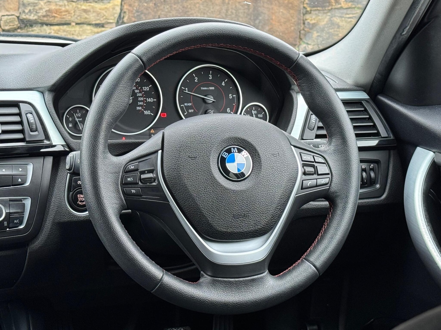 Used BMW 3 Series 2015 for sale - 76238771: Photo 24