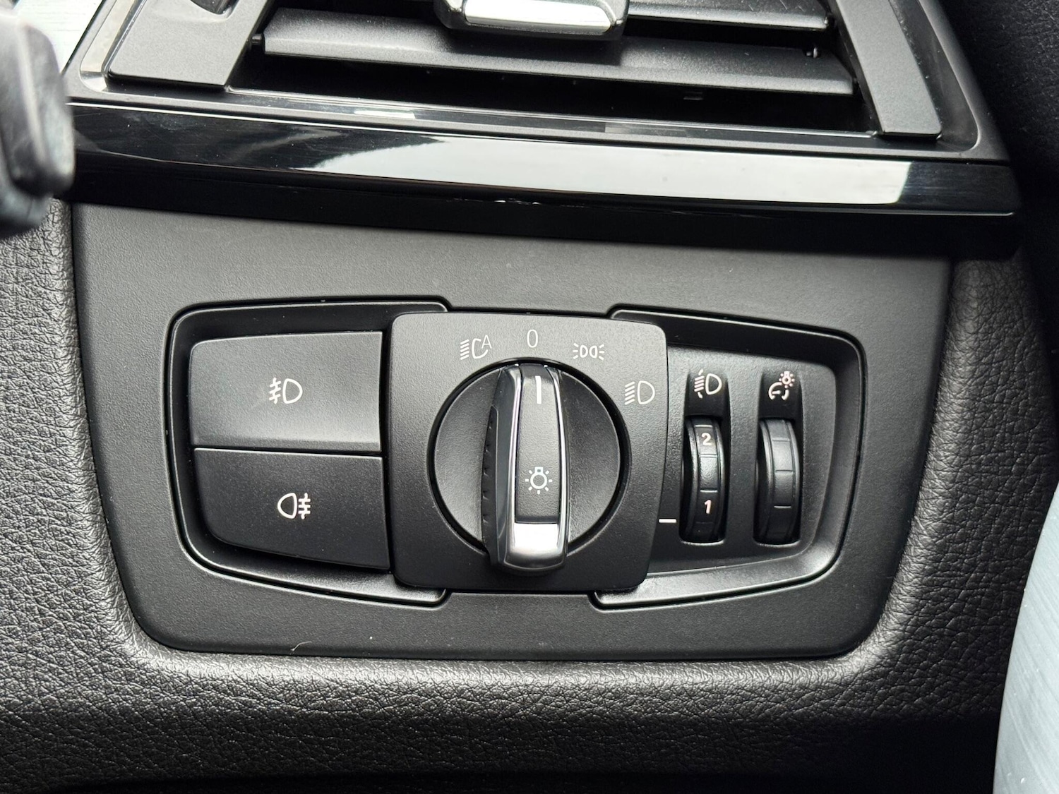 Used BMW 3 Series 2015 for sale - 76238771: Photo 46