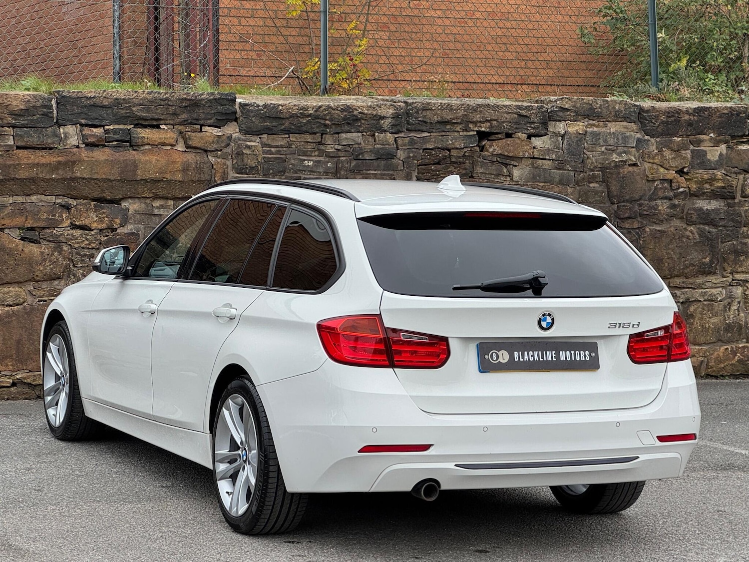 Used BMW 3 Series 2015 for sale - 76238771: Photo 5