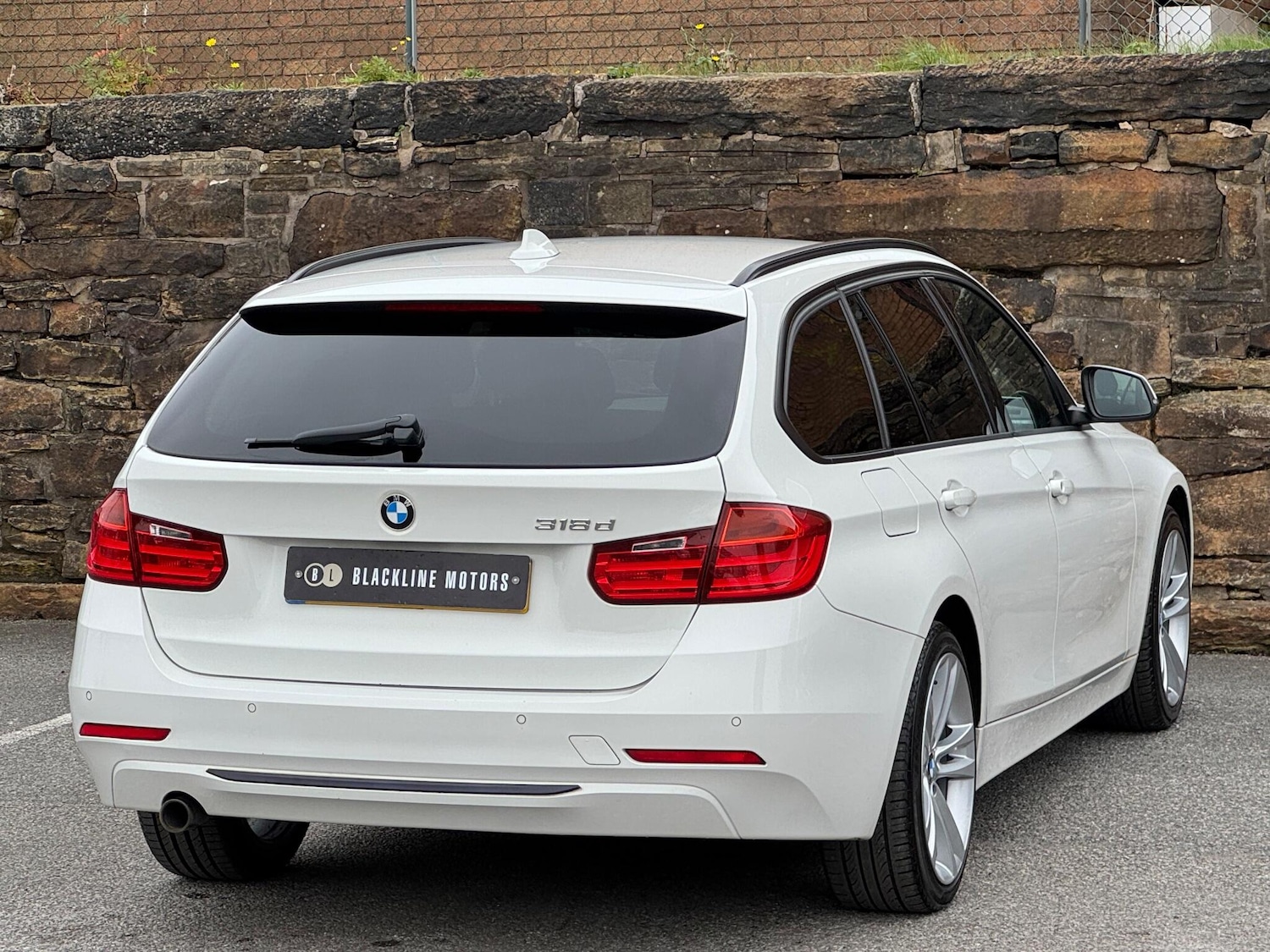 Used BMW 3 Series 2015 for sale - 76238771: Photo 6