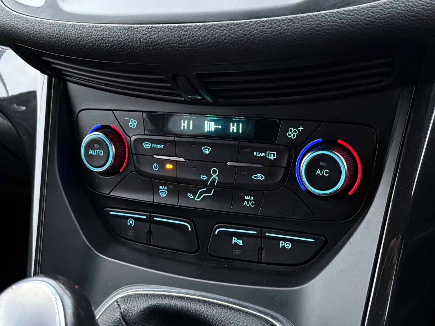 Used Ford Kuga 2020 for sale - 76714451: Photo 35