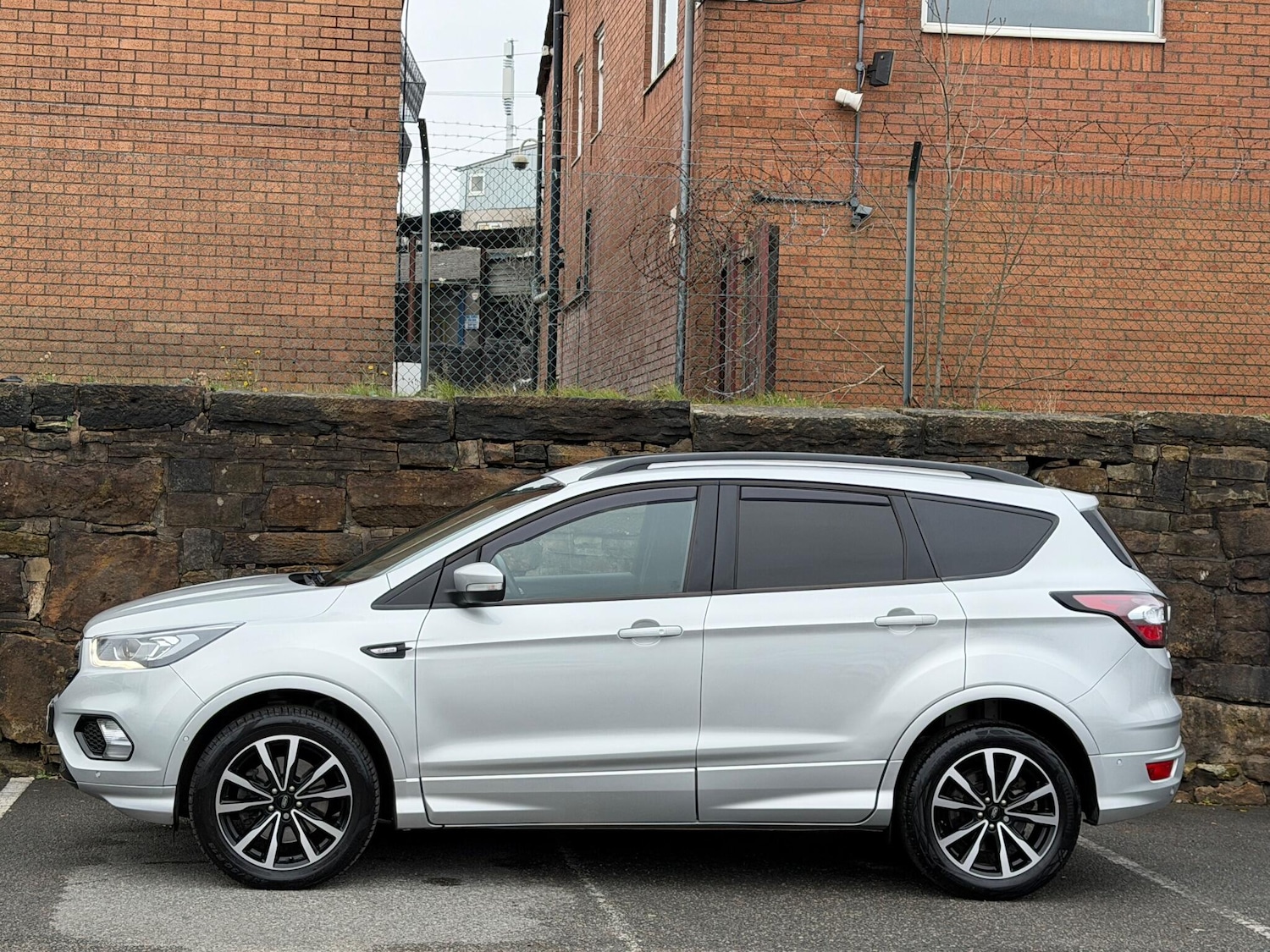 Used Ford Kuga 2020 for sale - 76714451: Photo 4