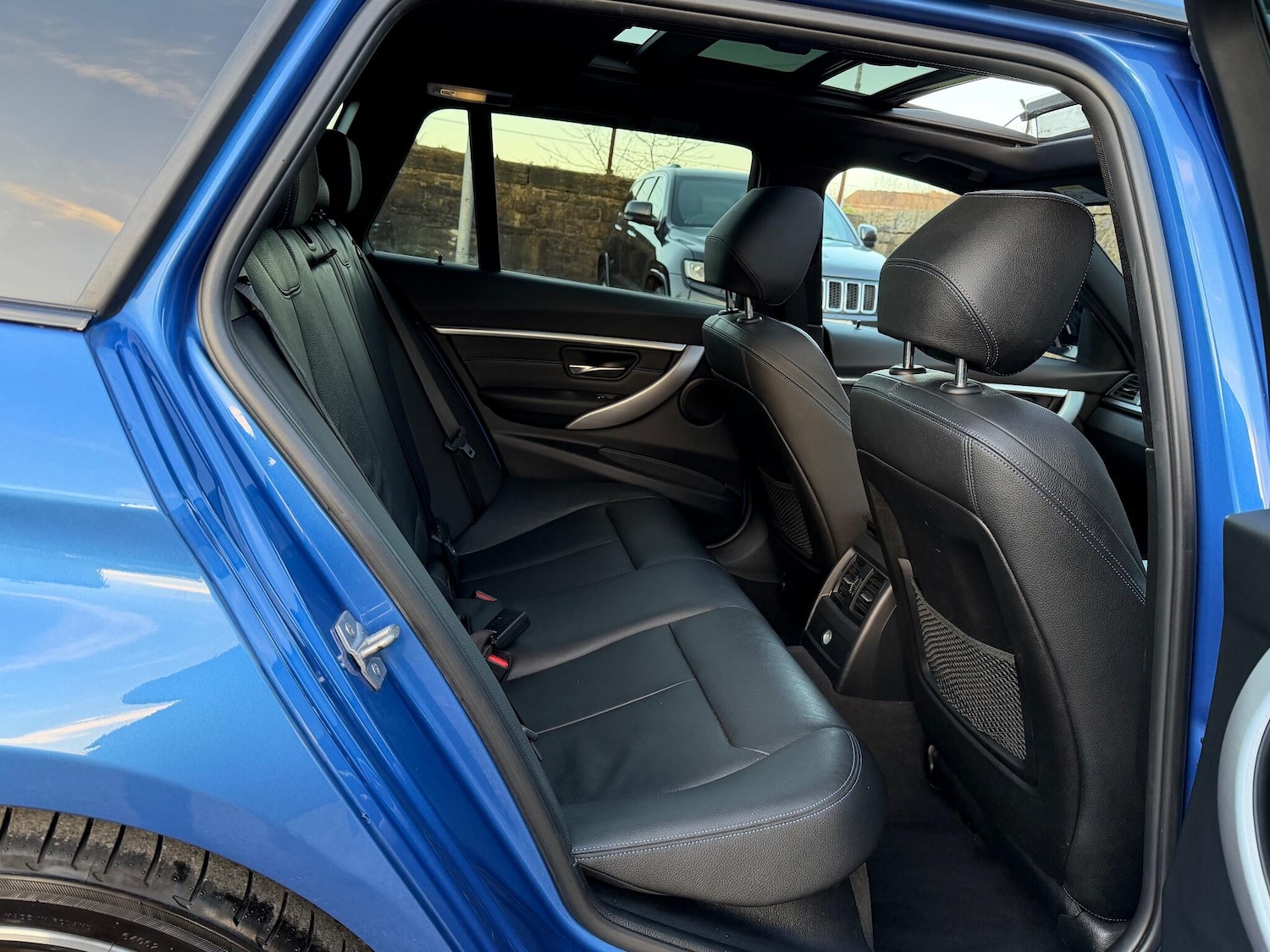 Used BMW 3 Series 2017 for sale - 76781006: Photo 23