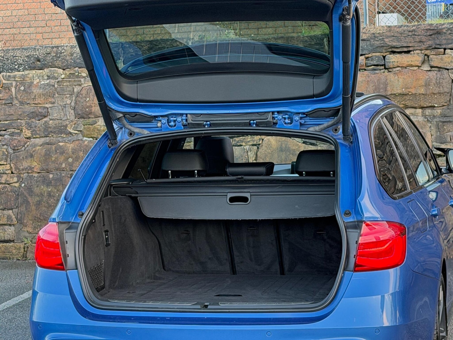 Used BMW 3 Series 2017 for sale - 76781006: Photo 24