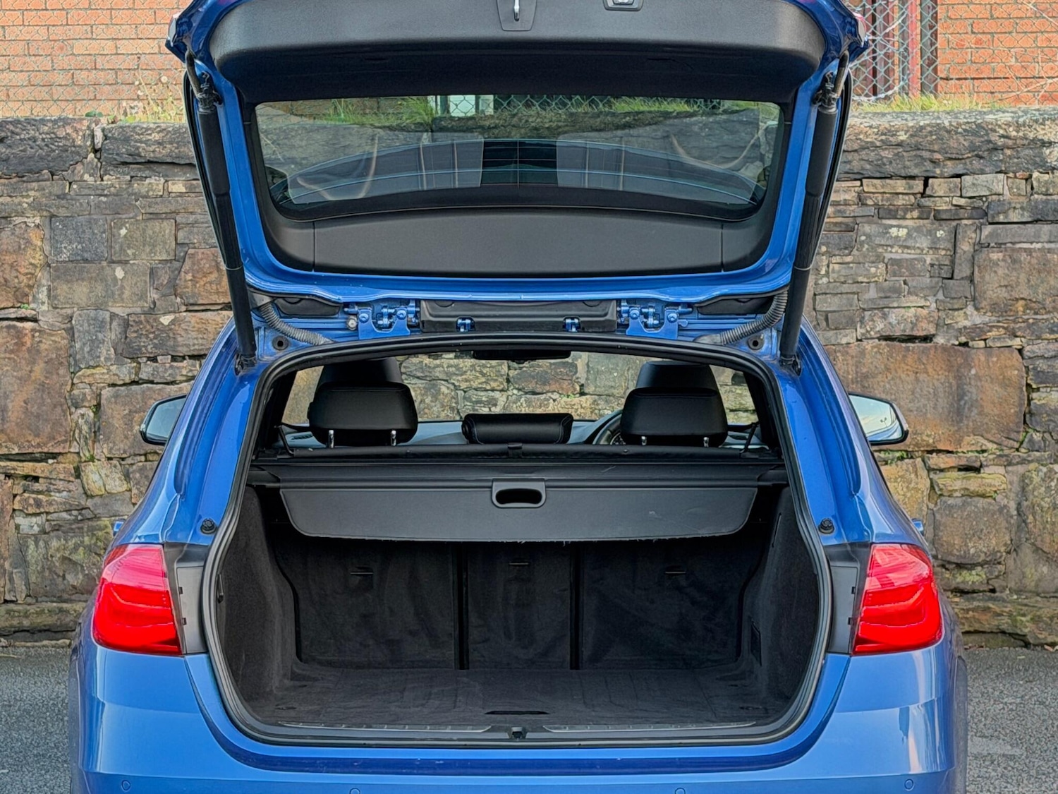 Used BMW 3 Series 2017 for sale - 76781006: Photo 25