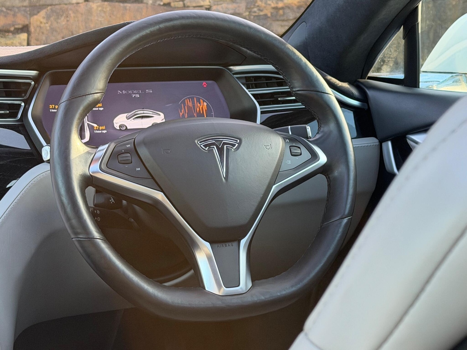 Used Tesla Model S 2016 for sale - 77411705: Photo 27