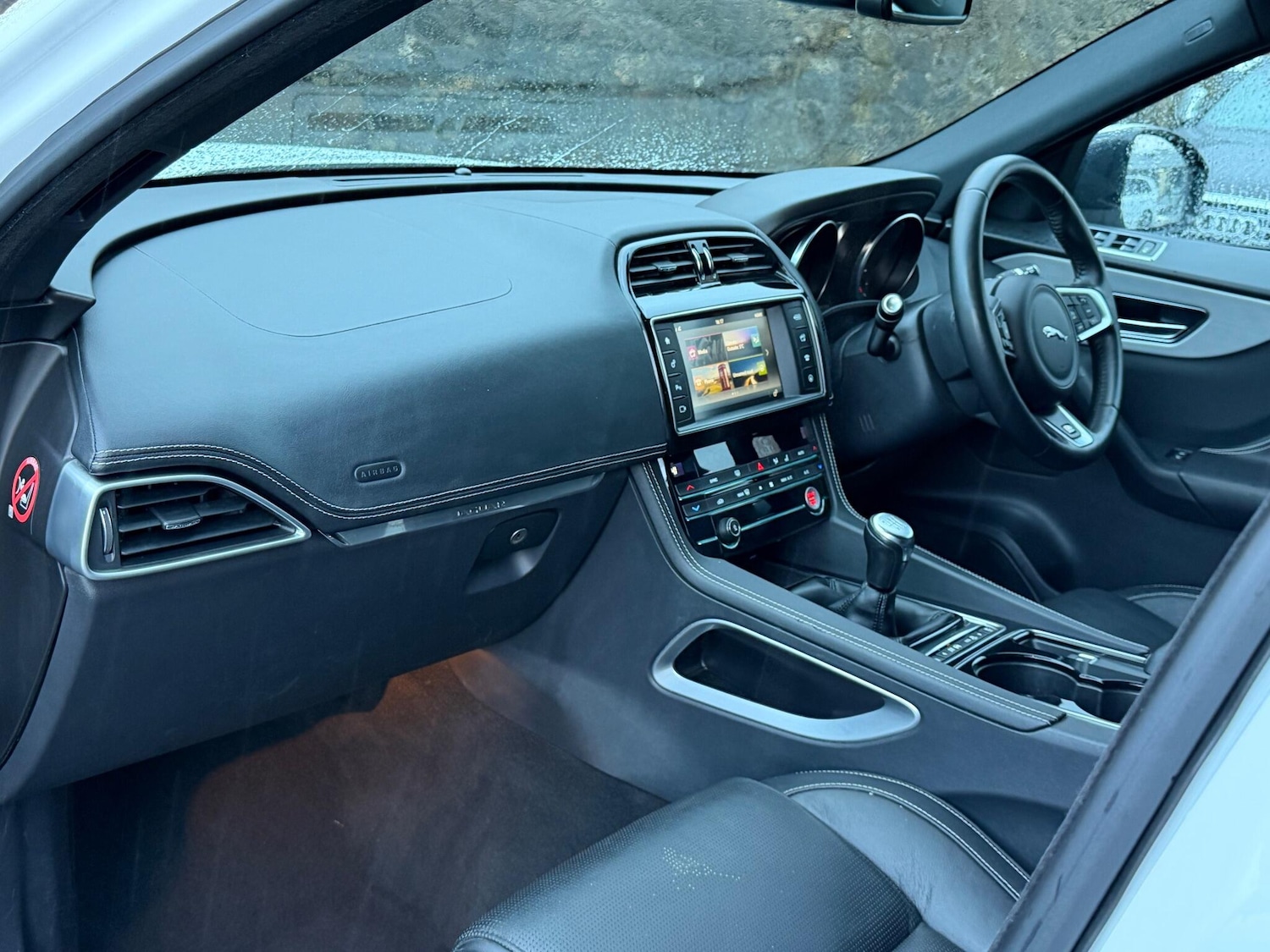 Used Jaguar F-Pace 2018 for sale - 76584701: Photo 13