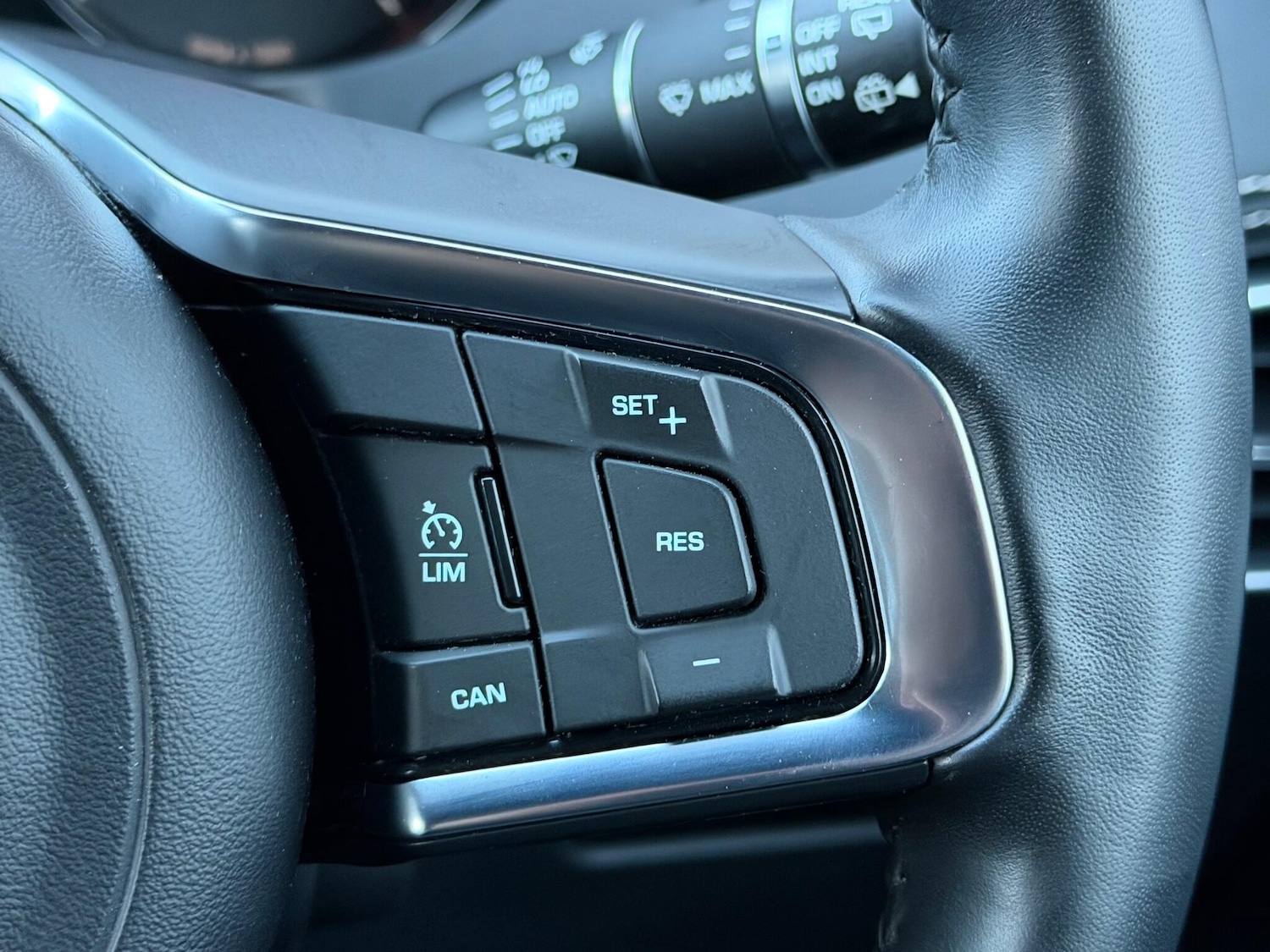 Used Jaguar F-Pace 2018 for sale - 76584701: Photo 25