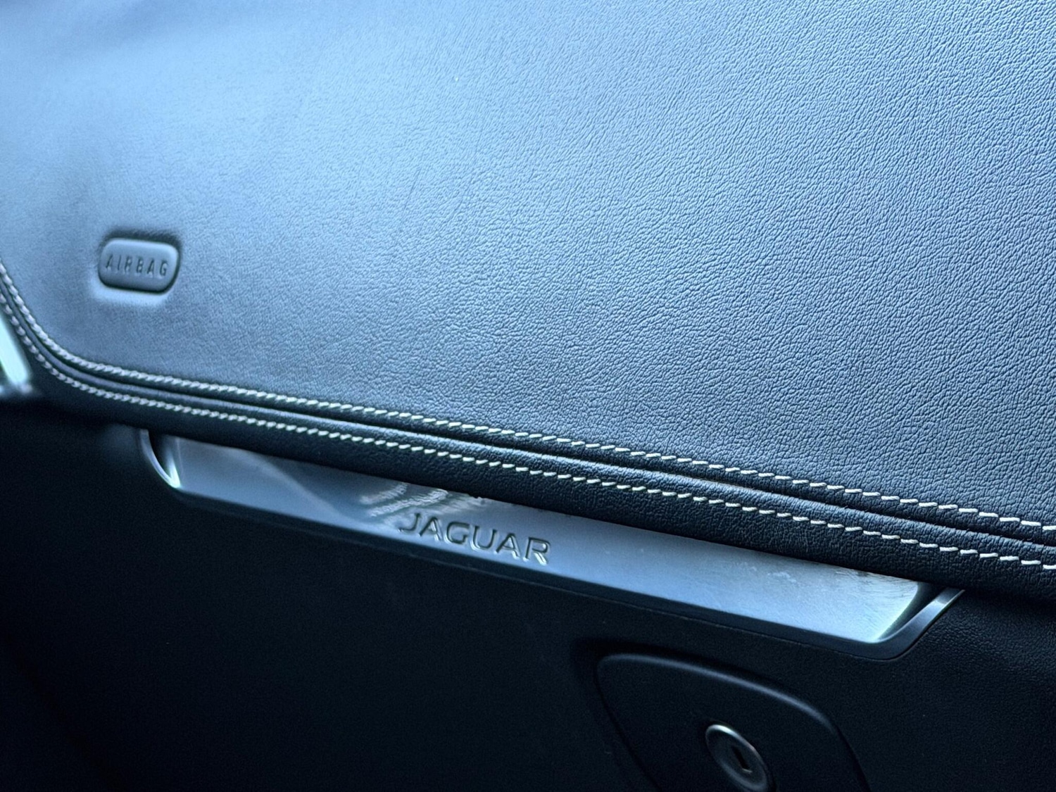 Used Jaguar F-Pace 2018 for sale - 76584701: Photo 48