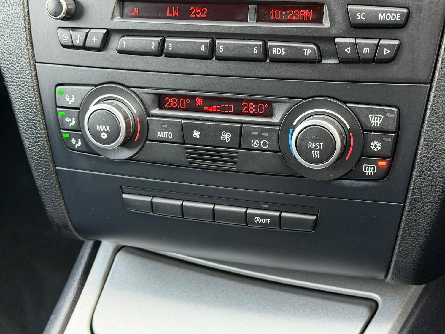 Used BMW 1 Series 2007 for sale - 76377417: Photo 28