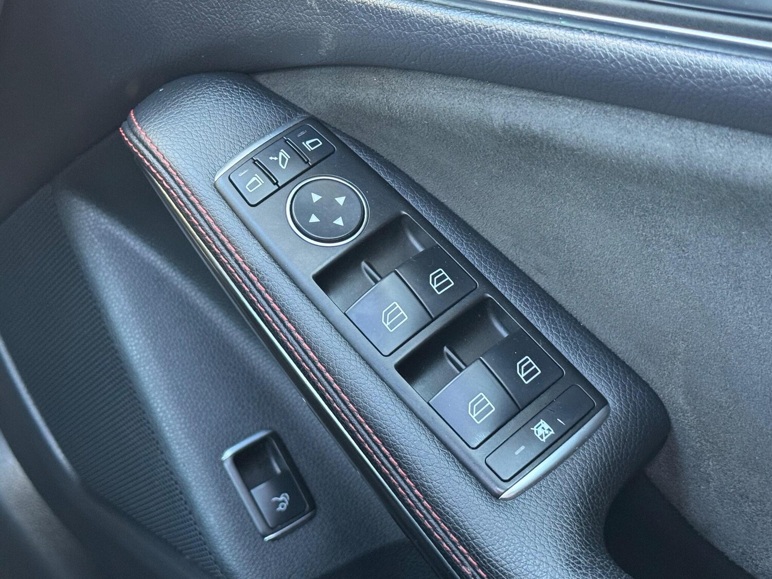 Used Mercedes-Benz CLA 2014 for sale - 77097531: Photo 41