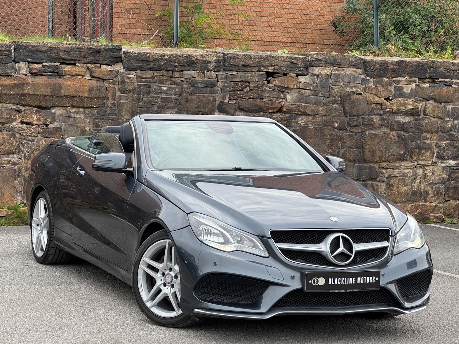 Used Mercedes-Benz E Class for sale - 76161058: Photo 2