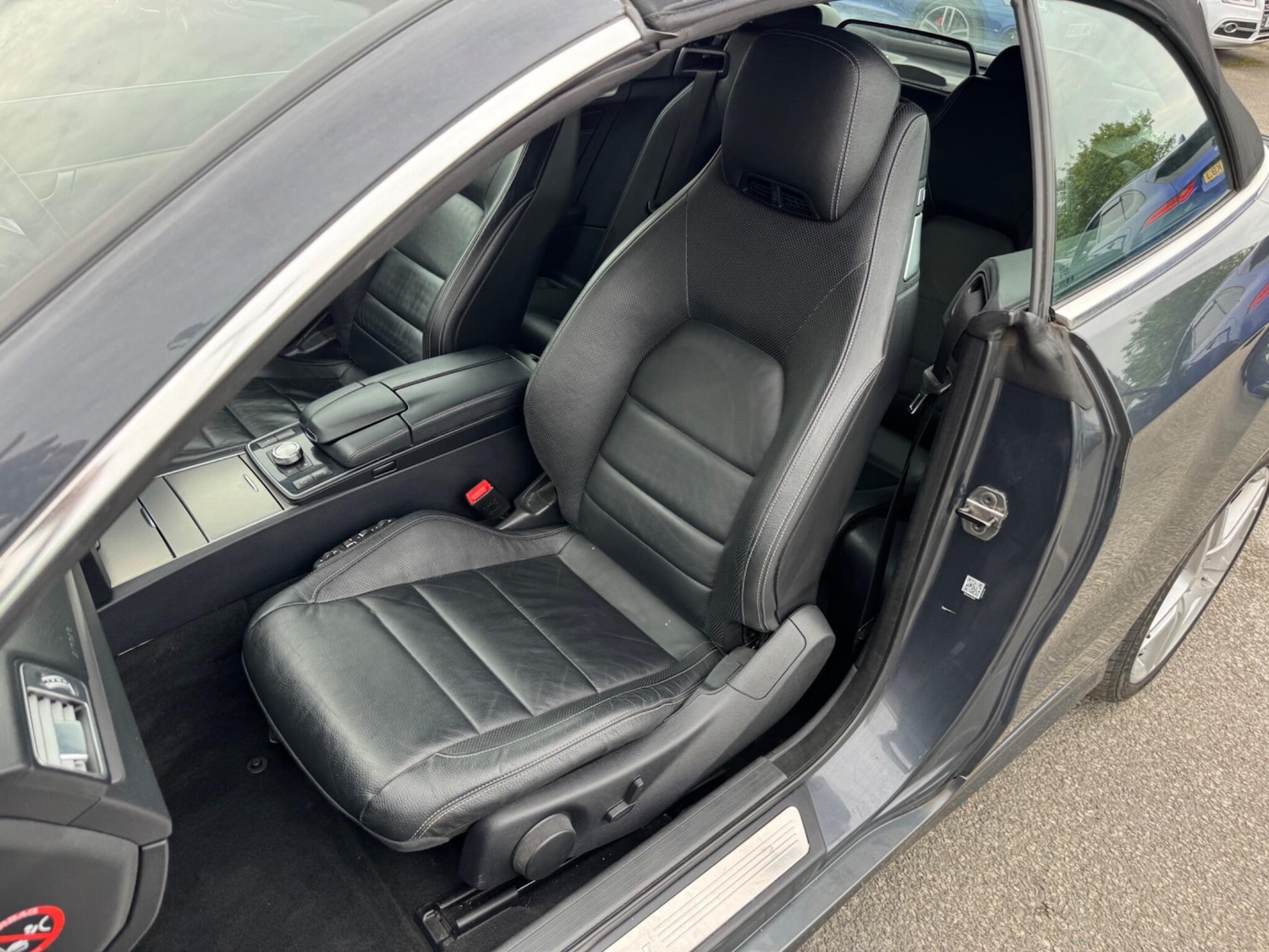 Used Mercedes-Benz E Class for sale - 76161058: Photo 25