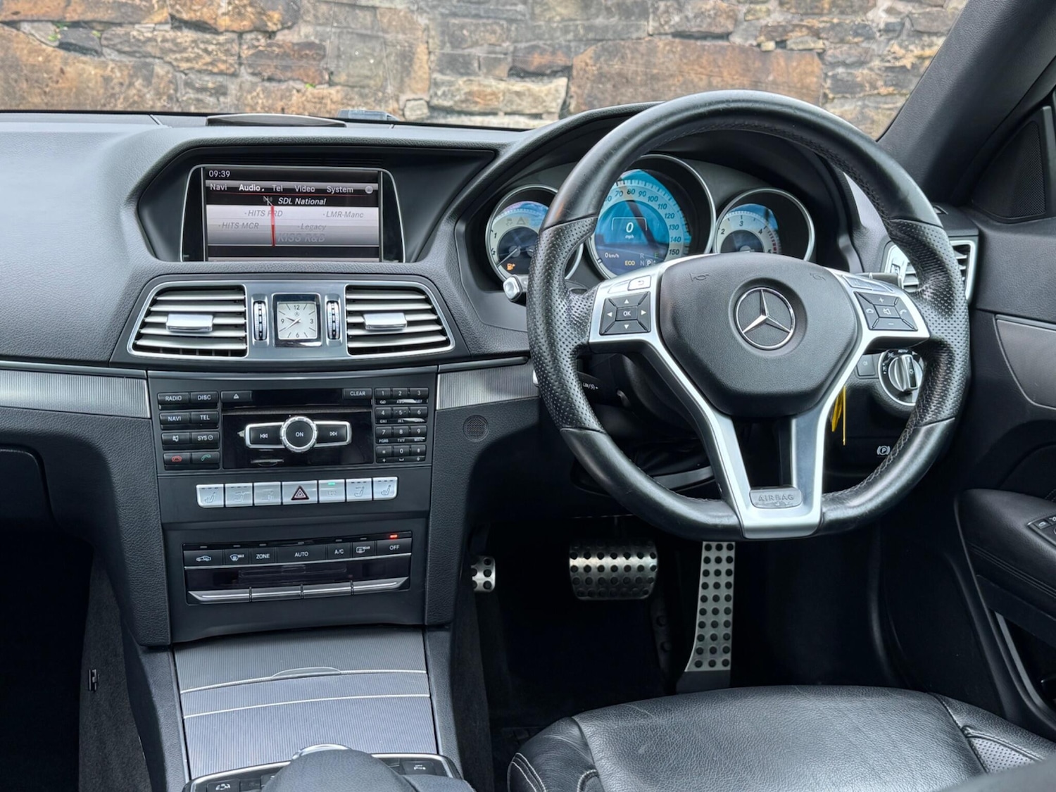 Used Mercedes-Benz E Class for sale - 76161058: Photo 30