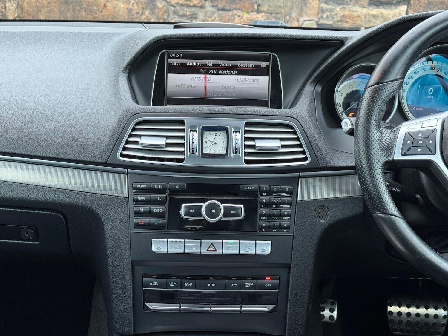 Used Mercedes-Benz E Class for sale - 76161058: Photo 34