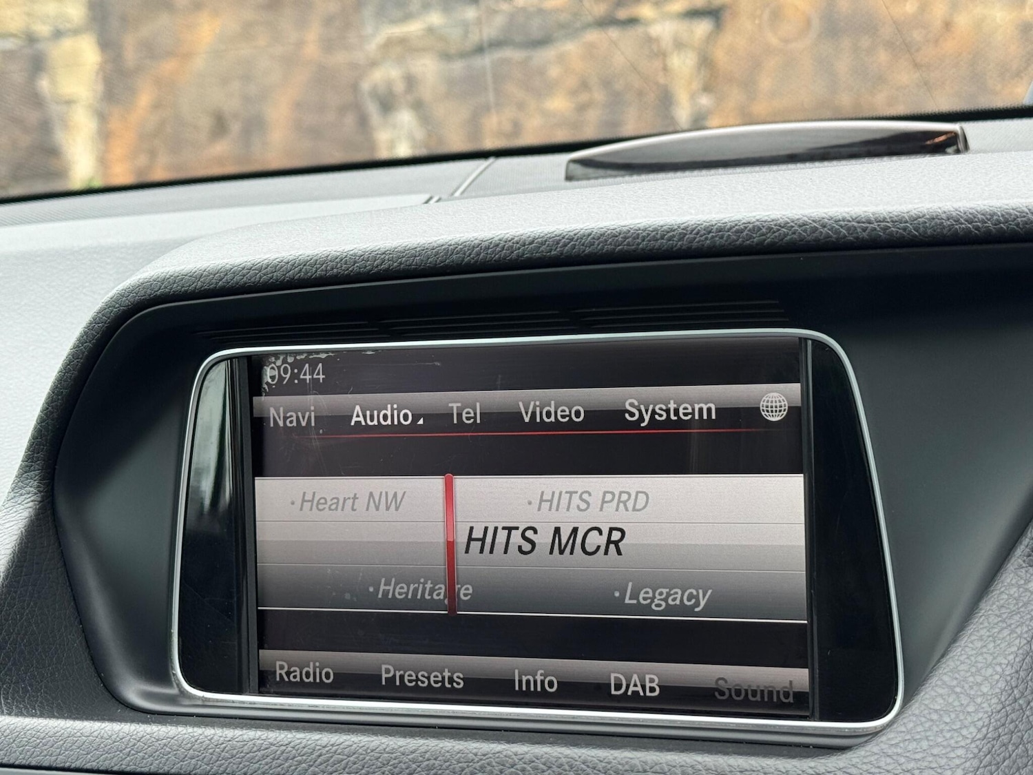 Used Mercedes-Benz E Class for sale - 76161058: Photo 36