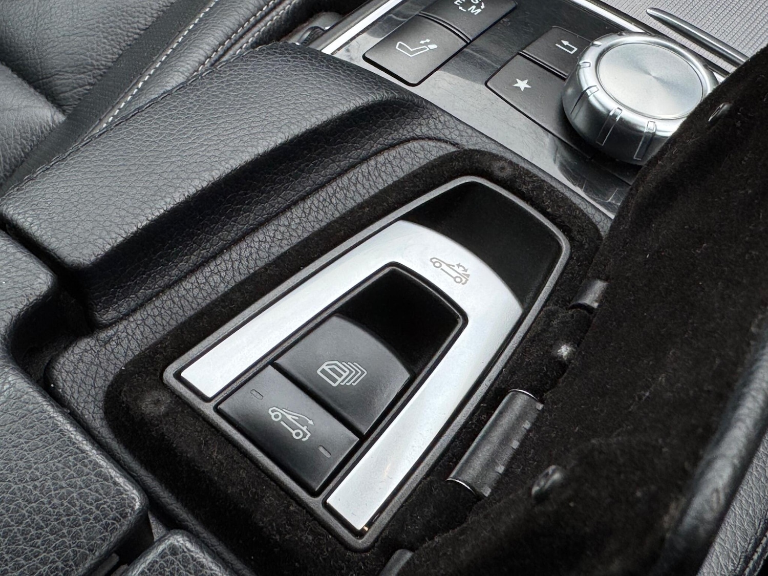 Used Mercedes-Benz E Class for sale - 76161058: Photo 45