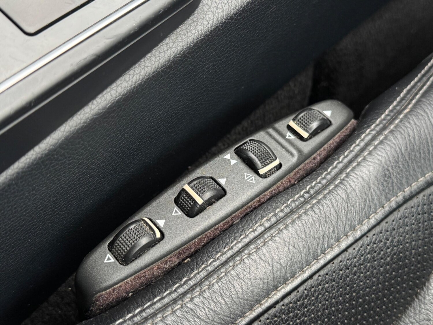 Used Mercedes-Benz E Class for sale - 76161058: Photo 48