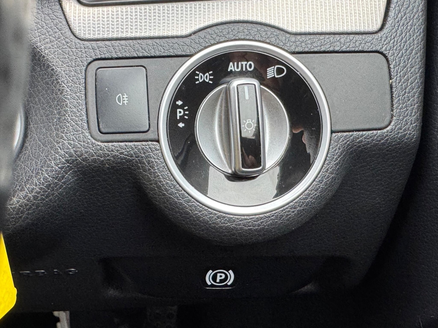 Used Mercedes-Benz E Class for sale - 76161058: Photo 49