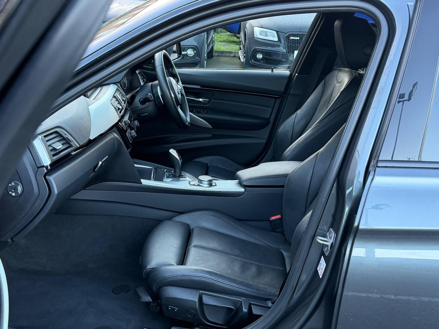 Used BMW 3 Series 2017 for sale - 76975701: Photo 16