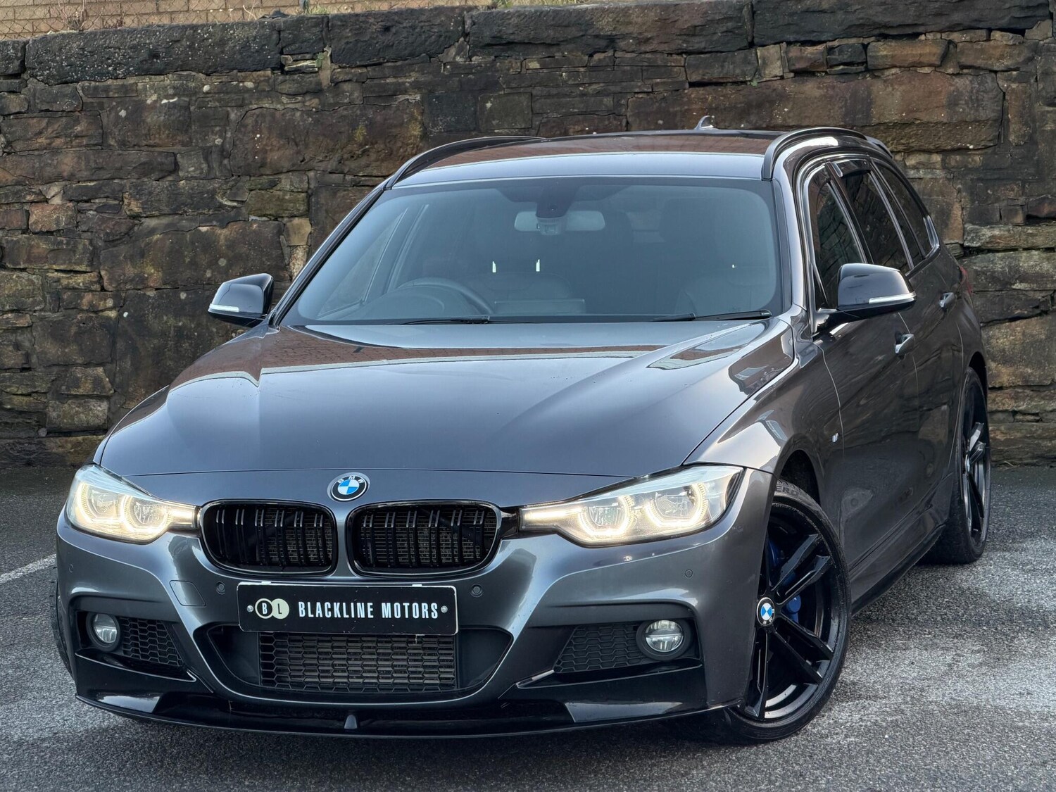 Used BMW 3 Series 2017 for sale - 76975701: Photo 3