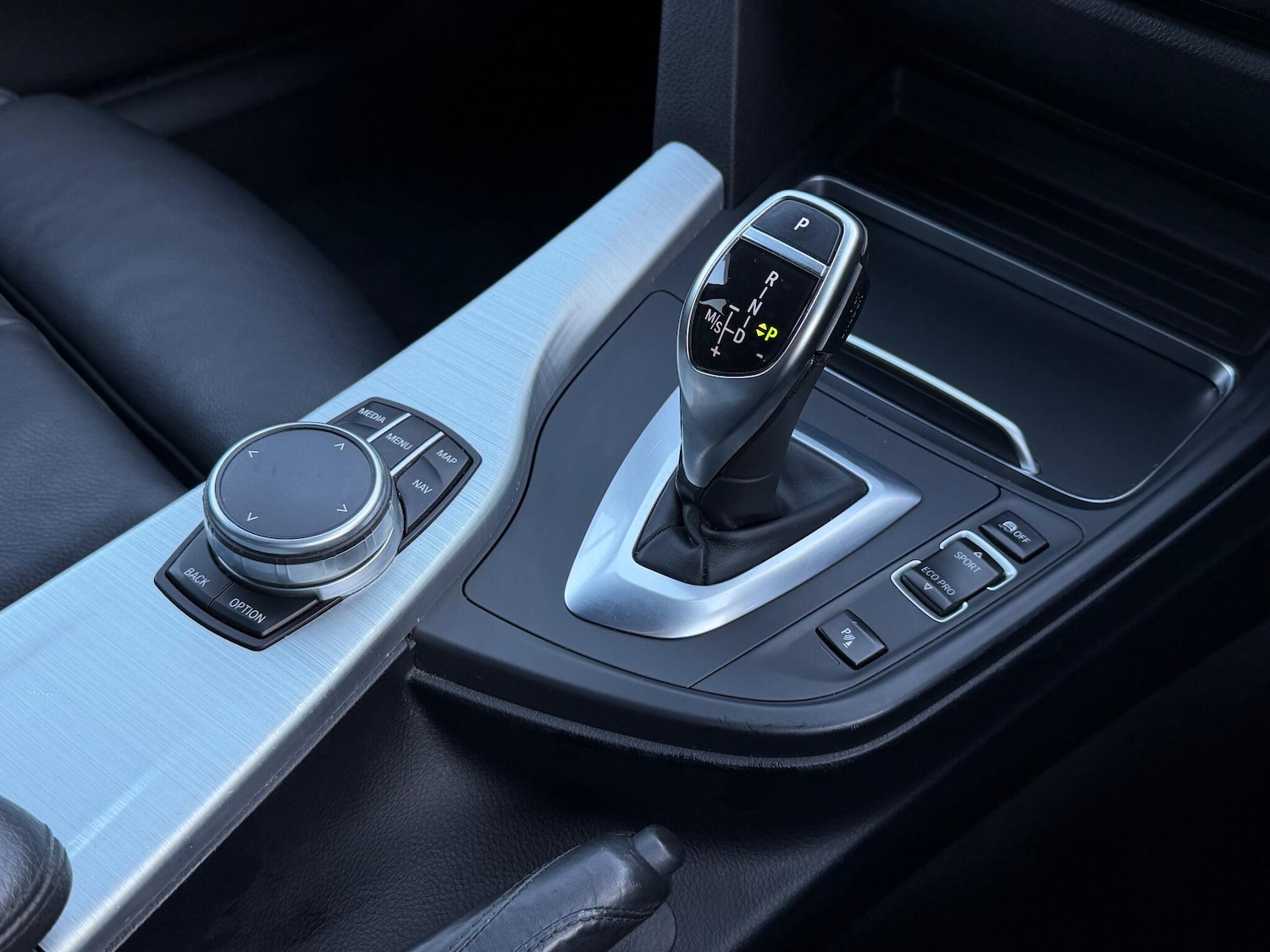 Used BMW 3 Series 2017 for sale - 76975701: Photo 42