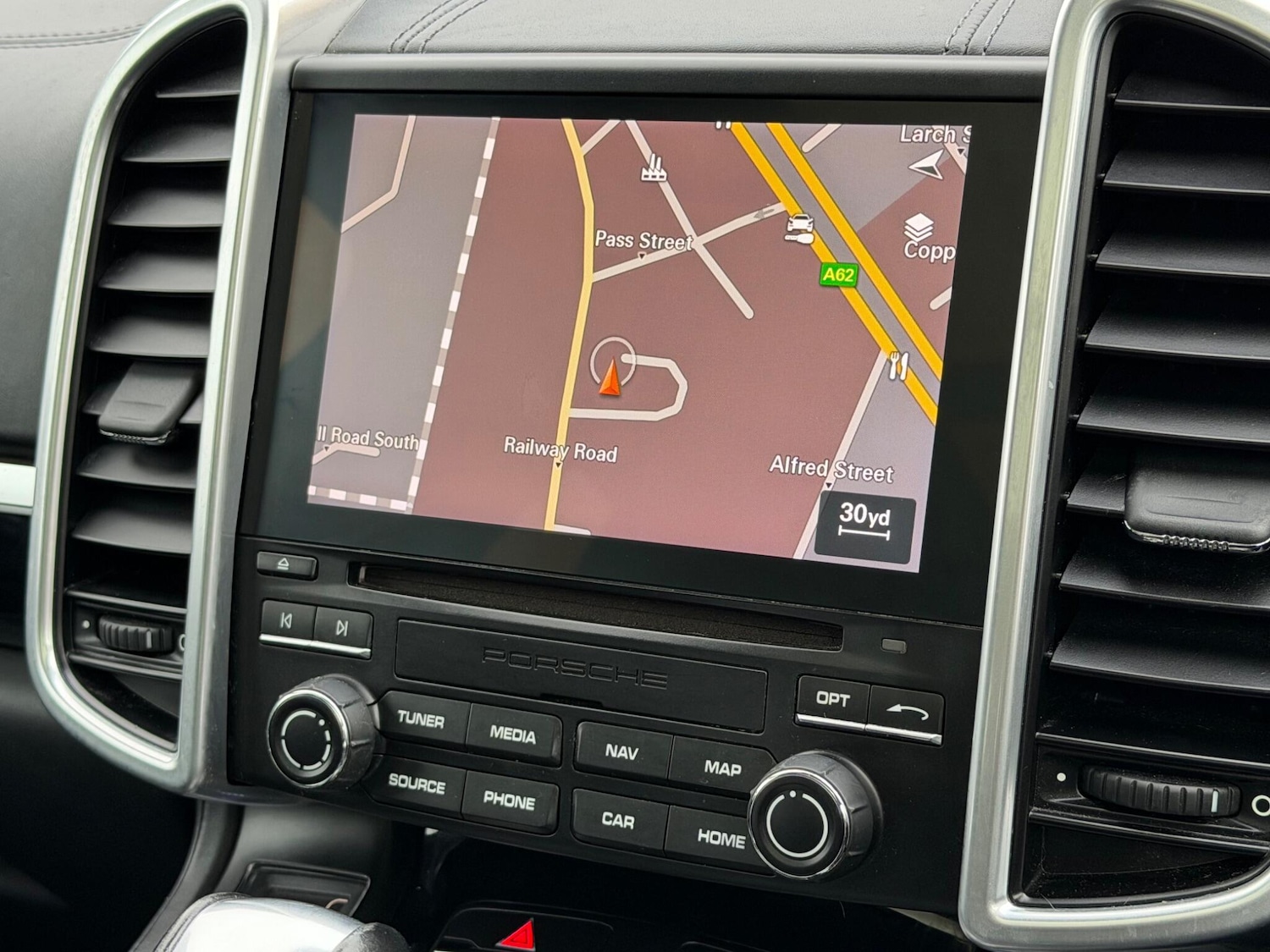 Used Porsche Cayenne 2017 for sale - 77267534: Photo 36