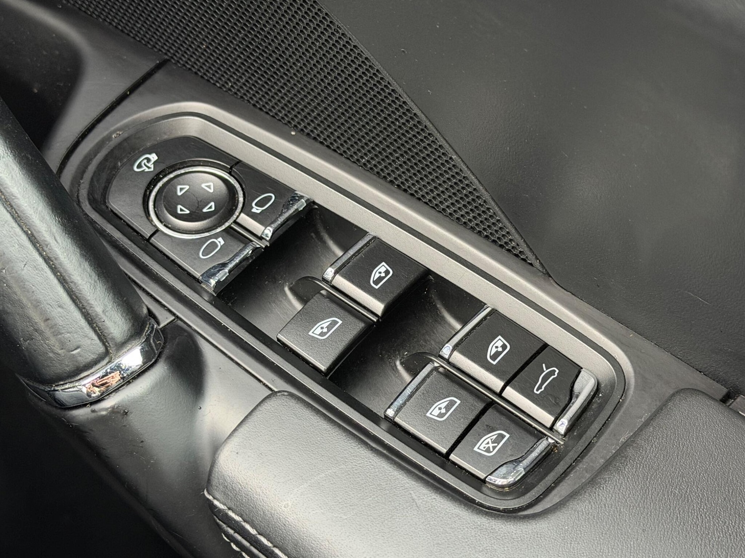 Used Porsche Cayenne 2017 for sale - 77267534: Photo 52