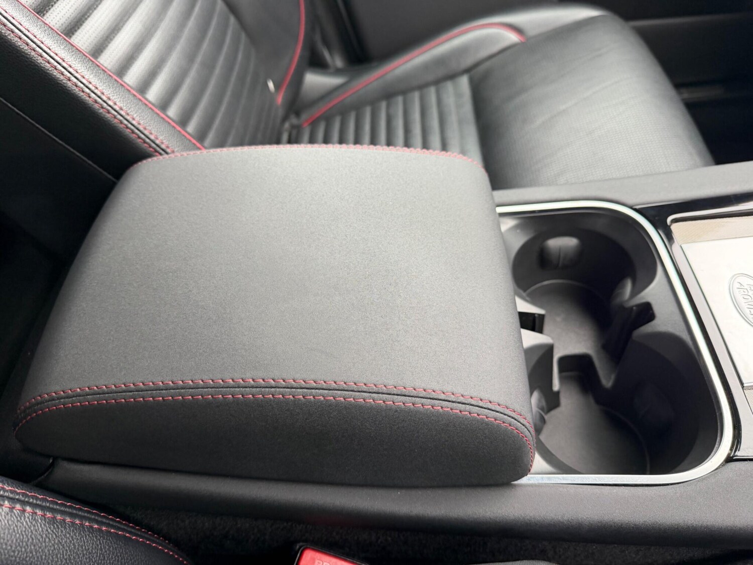 Used Land Rover Discovery Sport 2019 for sale - 77574115: Photo 42