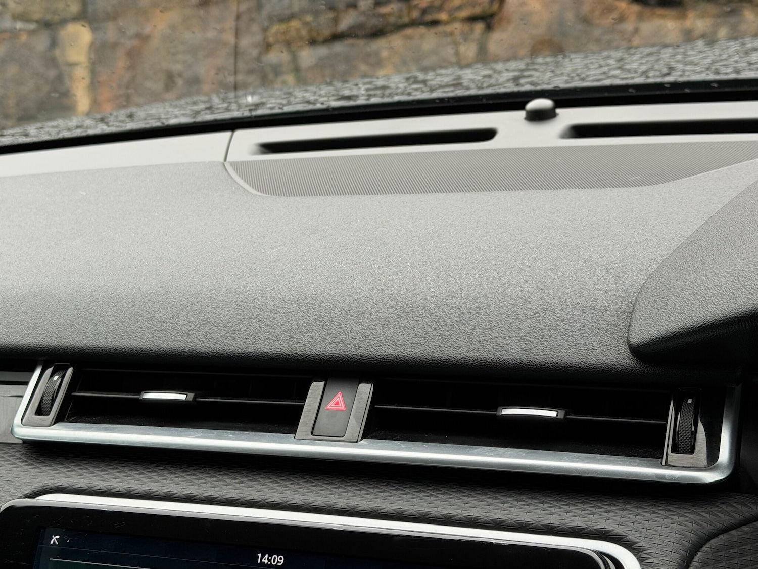 Used Land Rover Range Rover Velar 2019 for sale - 76781238: Photo 31