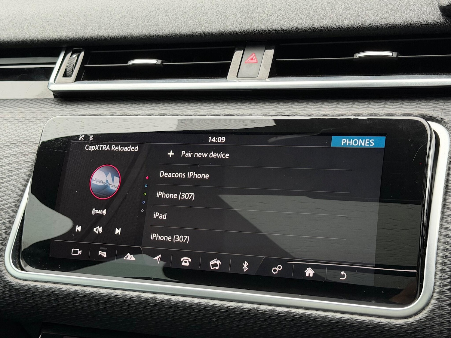 Used Land Rover Range Rover Velar 2019 for sale - 76781238: Photo 37