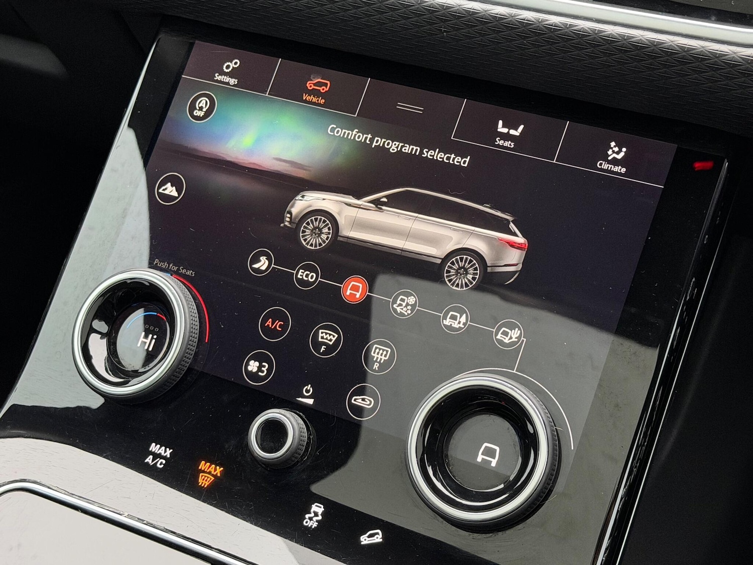 Used Land Rover Range Rover Velar 2019 for sale - 76781238: Photo 40