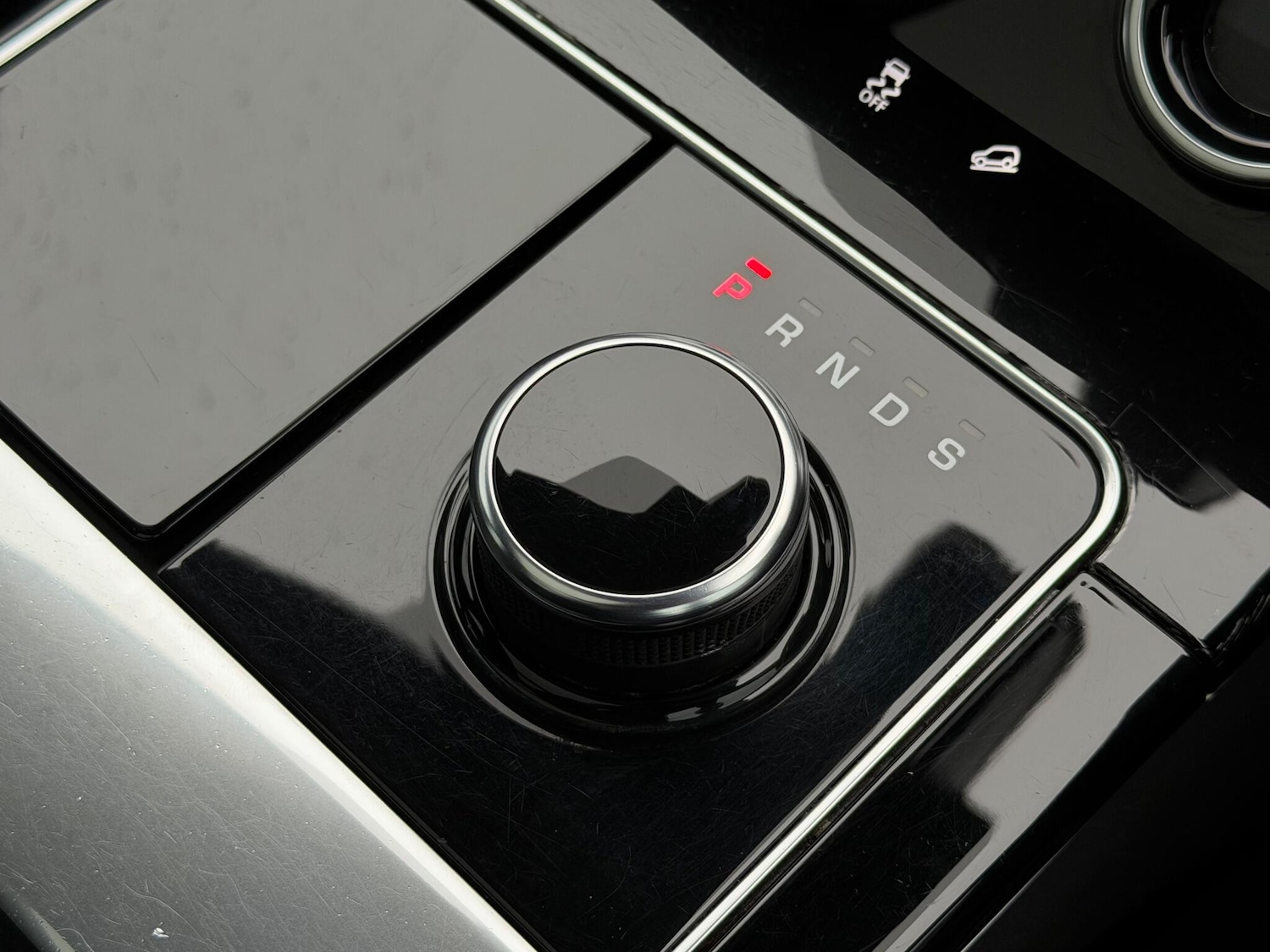 Used Land Rover Range Rover Velar 2019 for sale - 76781238: Photo 46