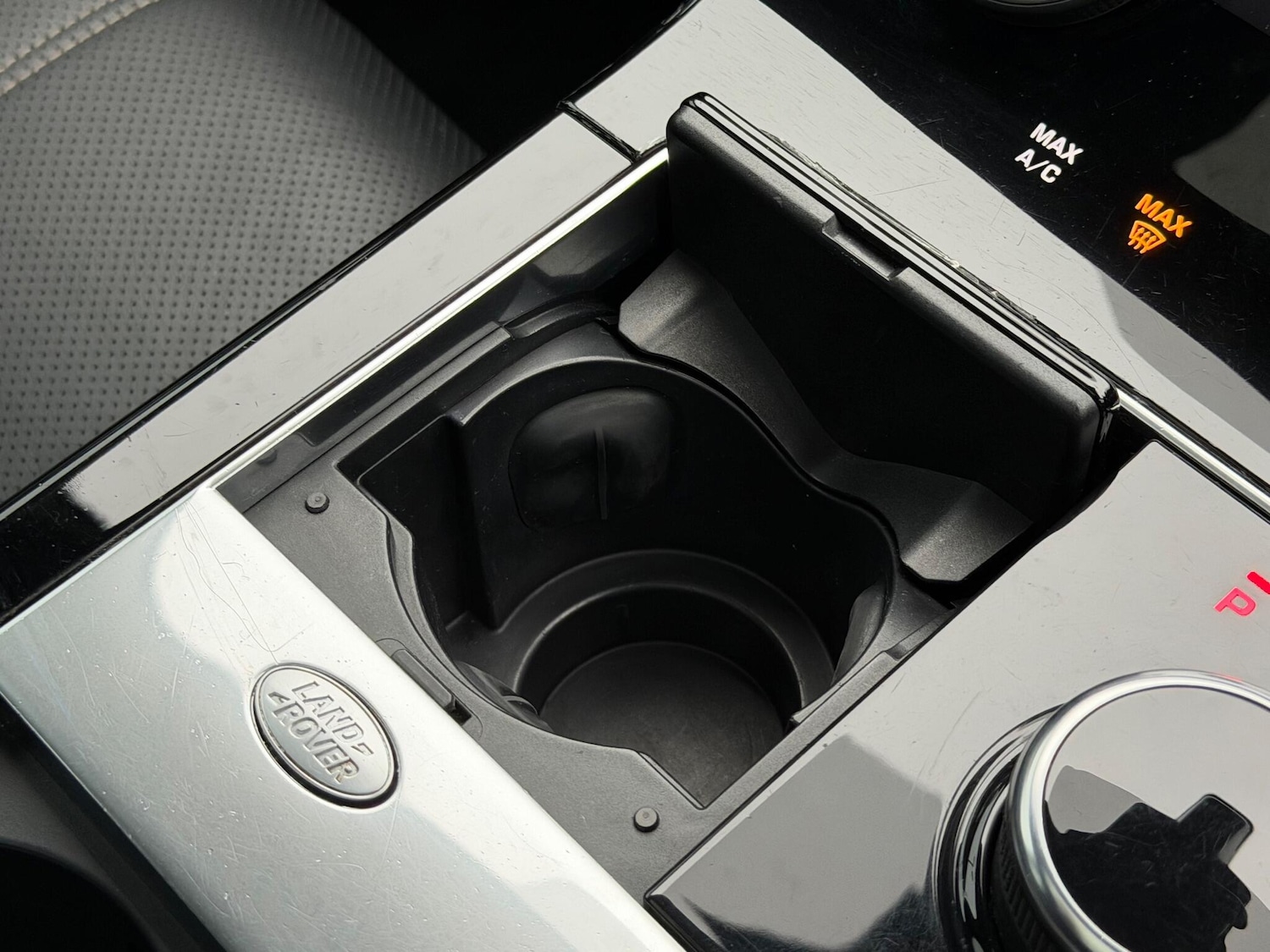 Used Land Rover Range Rover Velar 2019 for sale - 76781238: Photo 47