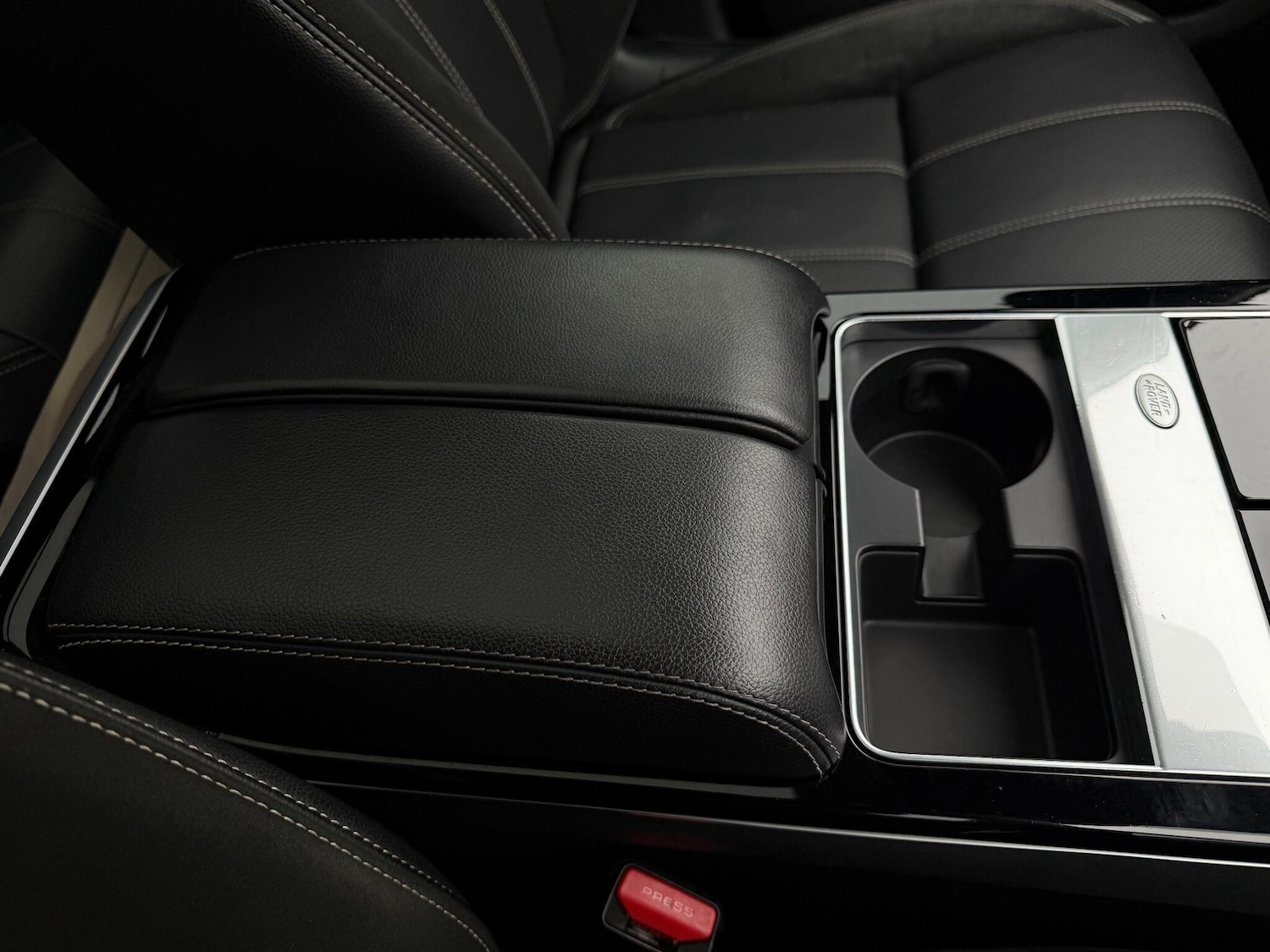 Used Land Rover Range Rover Velar 2019 for sale - 76781238: Photo 48