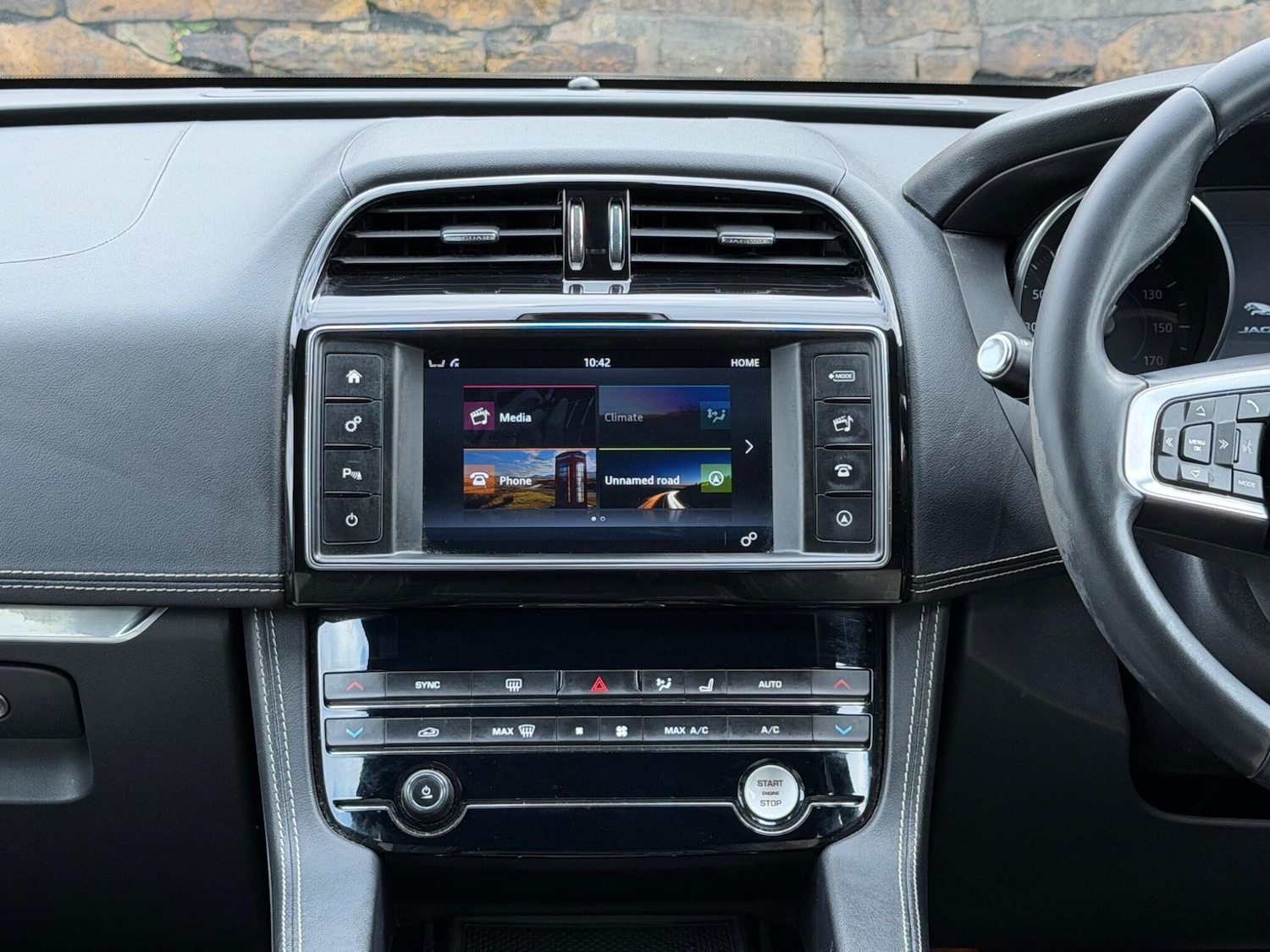 Used Jaguar F-Pace 2018 for sale - 77625854: Photo 27