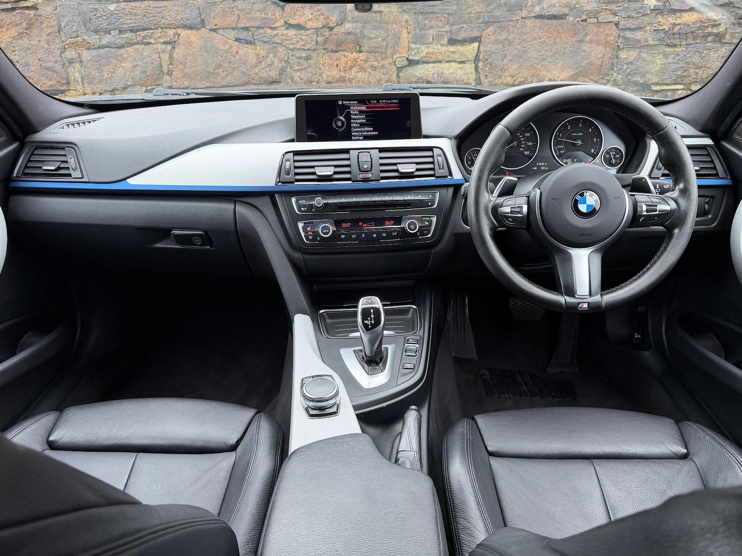 Used BMW 3 Series 2014 for sale - 76432456: Photo 11
