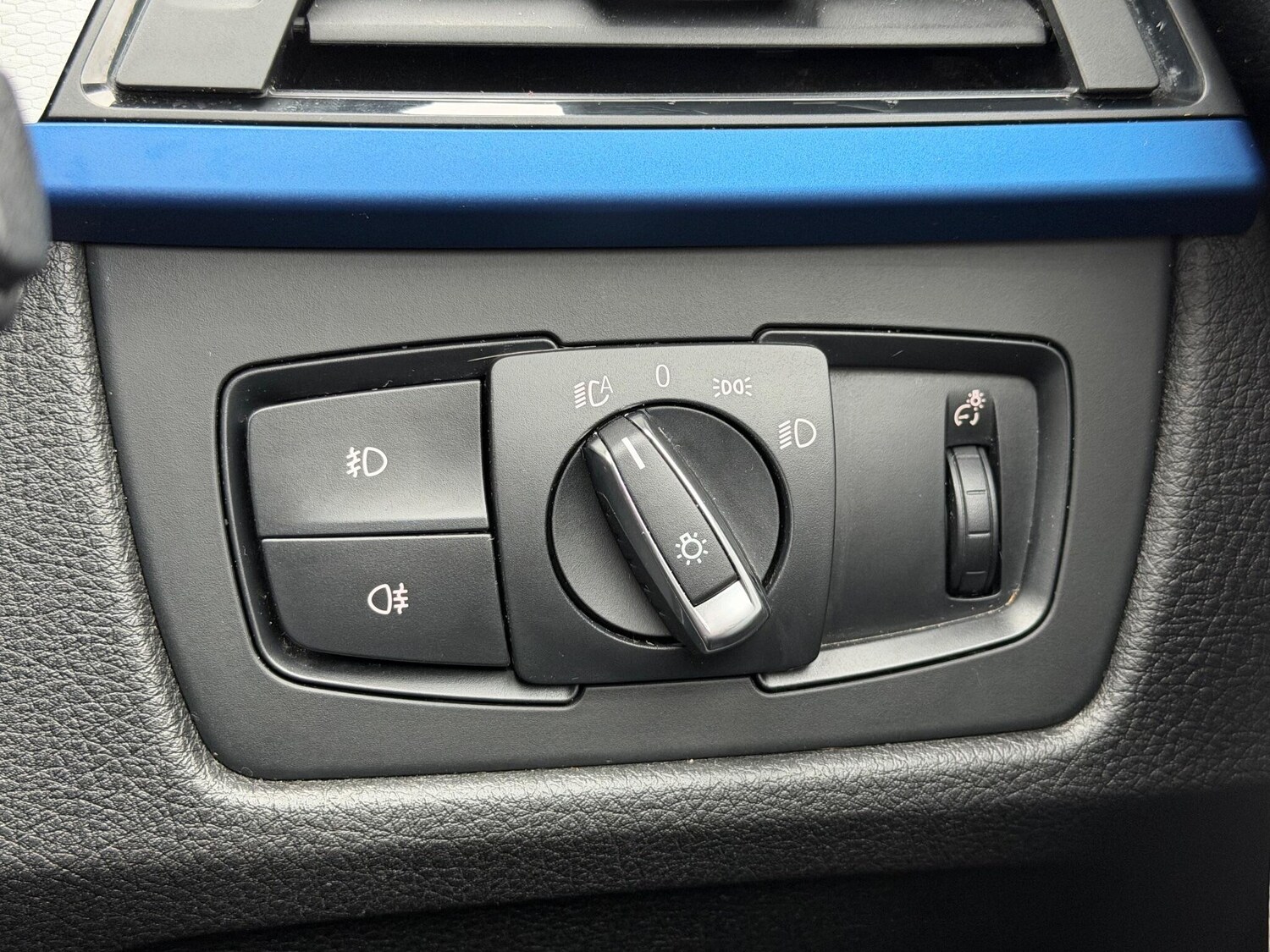 Used BMW 3 Series 2014 for sale - 76432456: Photo 44