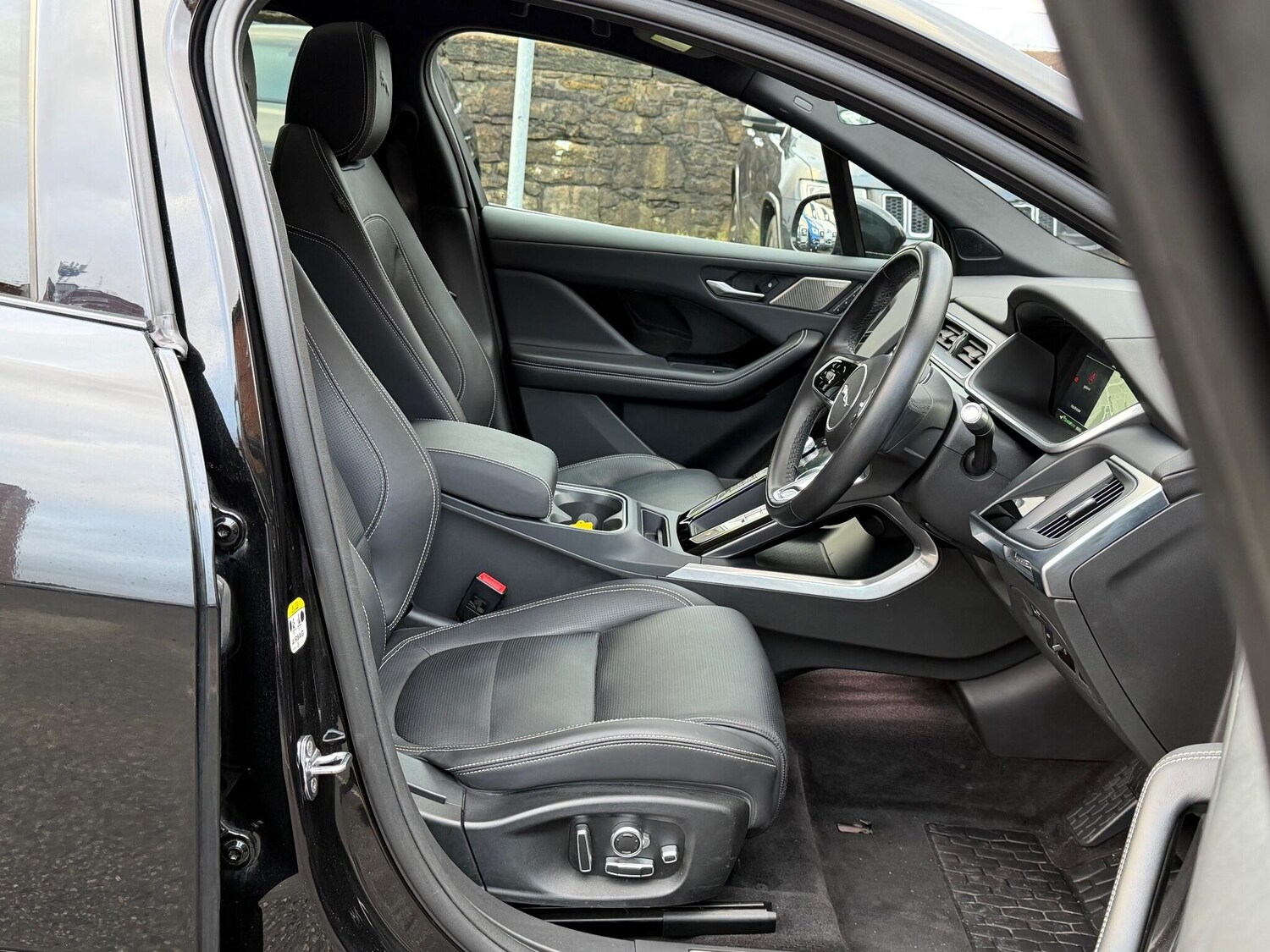 Used Jaguar I-Pace 2021 for sale - 76765651: Photo 15