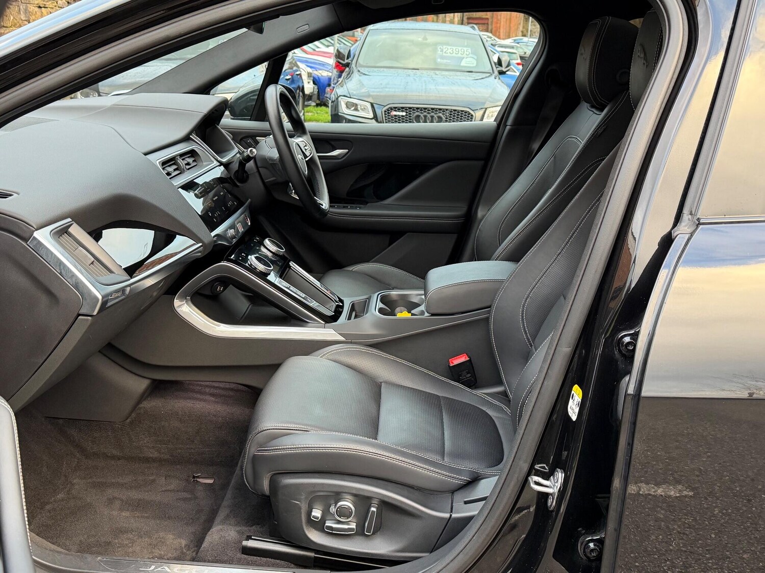 Used Jaguar I-Pace 2021 for sale - 76765651: Photo 16