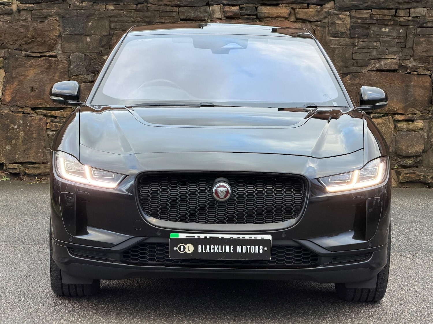 Used Jaguar I-Pace 2021 for sale - 76765651: Photo 2